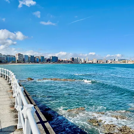 El Rinconin - Primera Linea De Playa Хихон